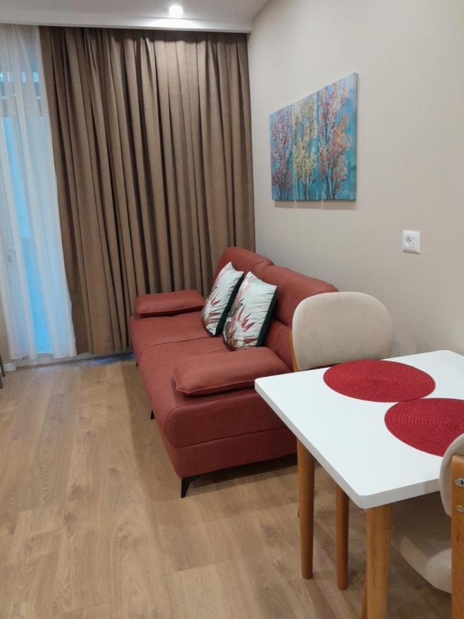 Kristi Apartments 03 Тирана Екстериор снимка