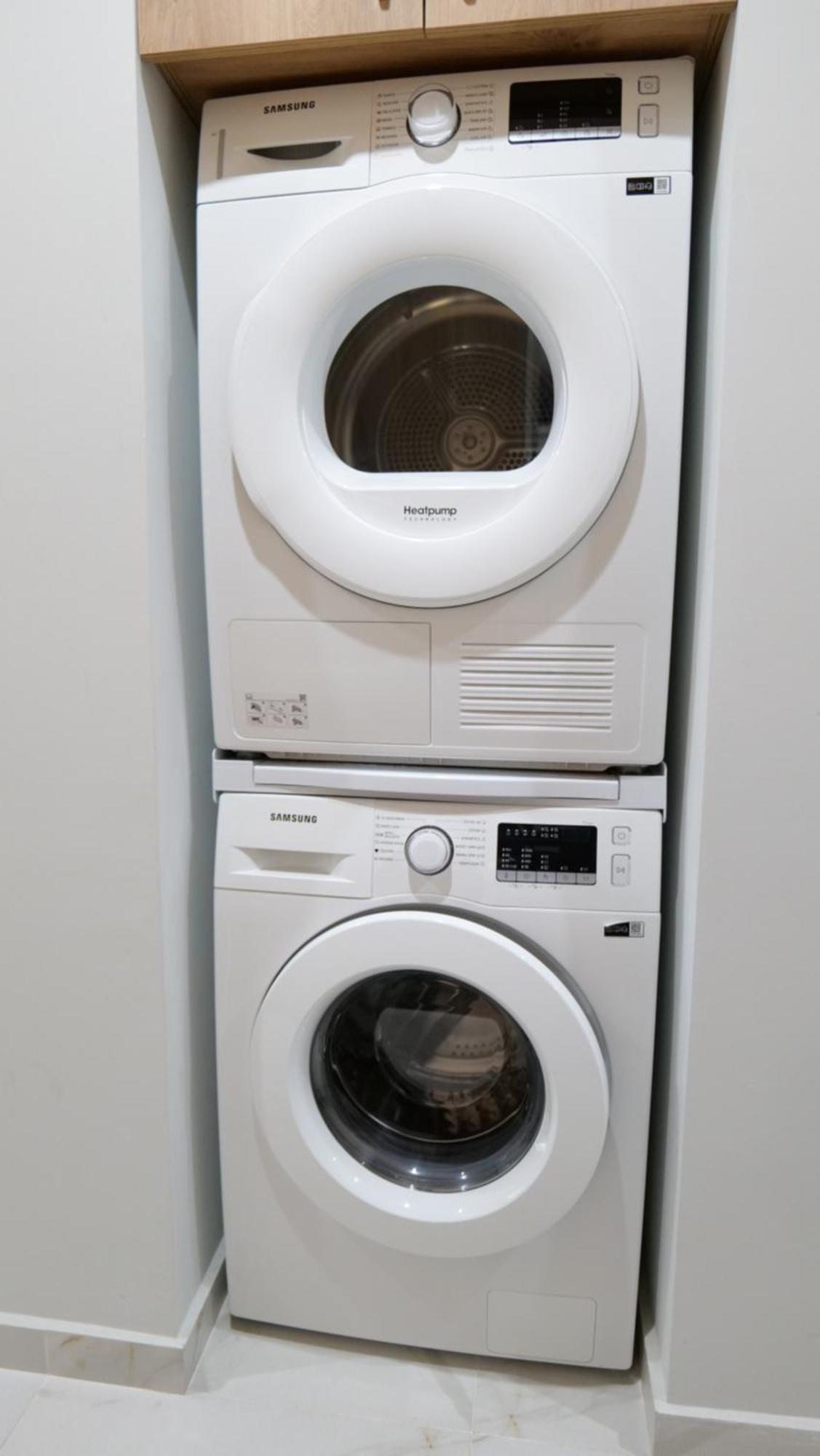Kristi Apartments 03 Тирана Екстериор снимка