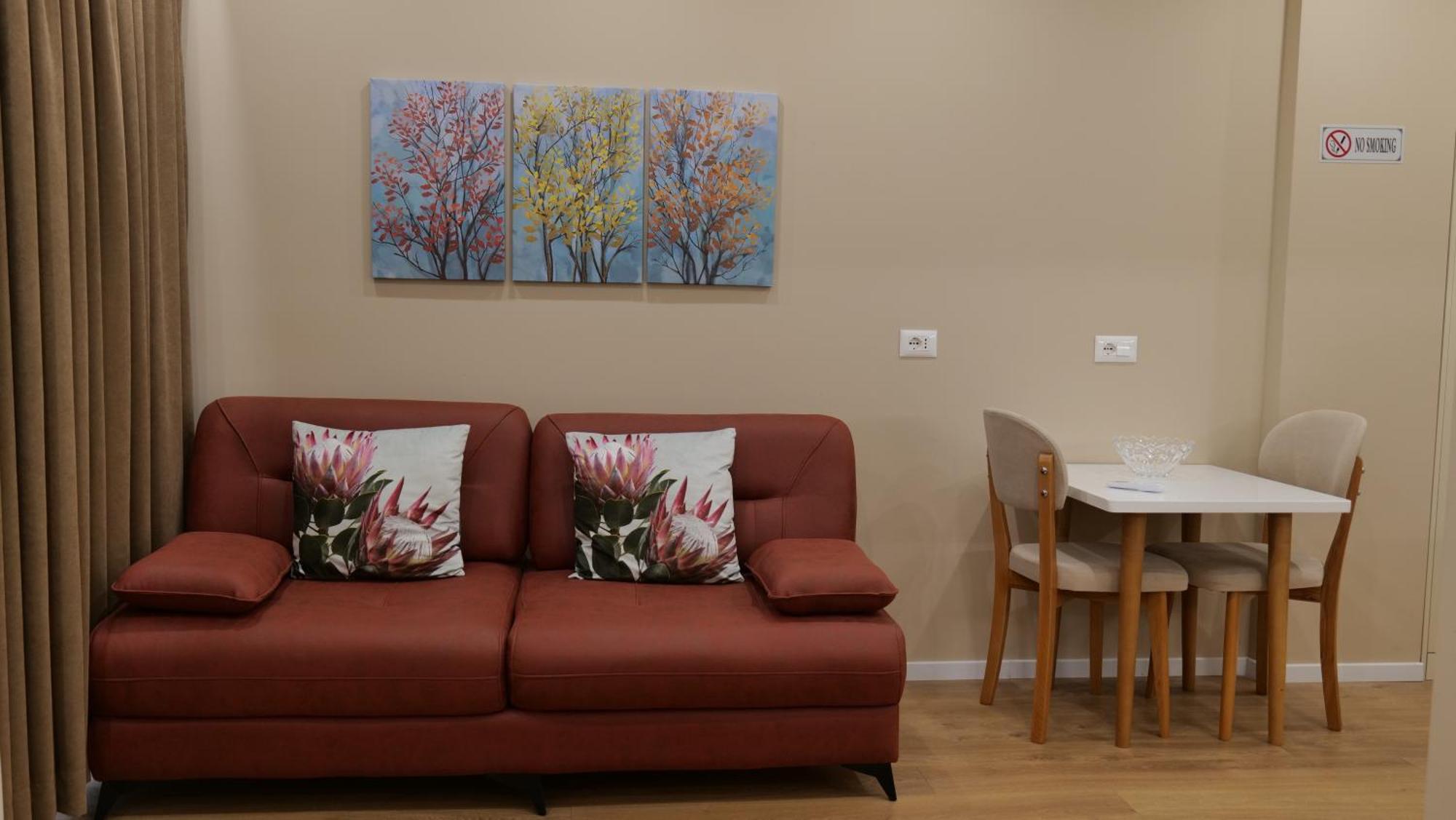 Kristi Apartments 03 Тирана Екстериор снимка