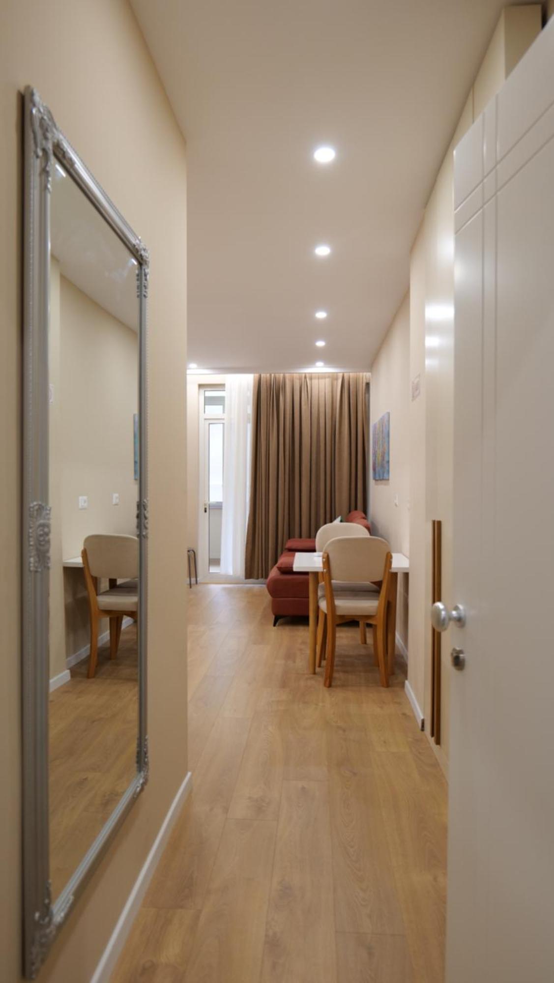 Kristi Apartments 03 Тирана Екстериор снимка